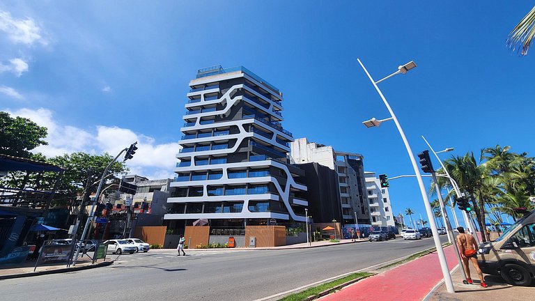 Estúdio com varanda na melhor vista da Barra-504