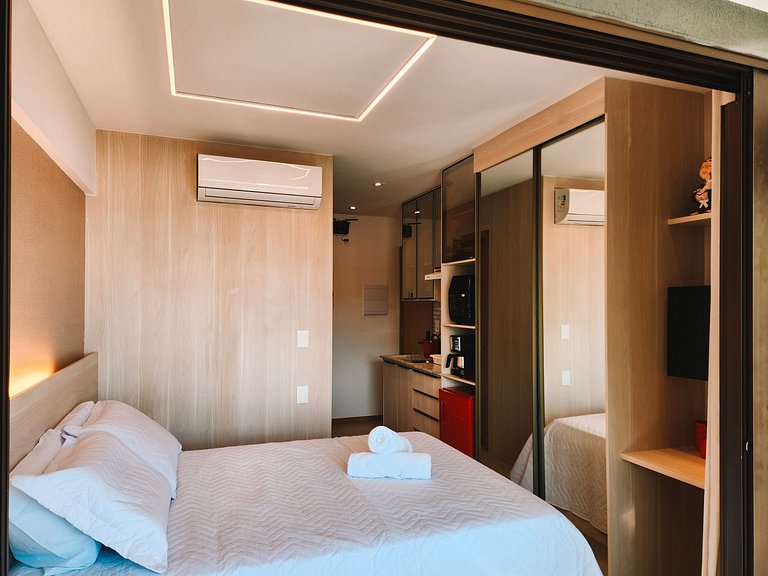 Estúdio com varanda na melhor vista da Barra-206