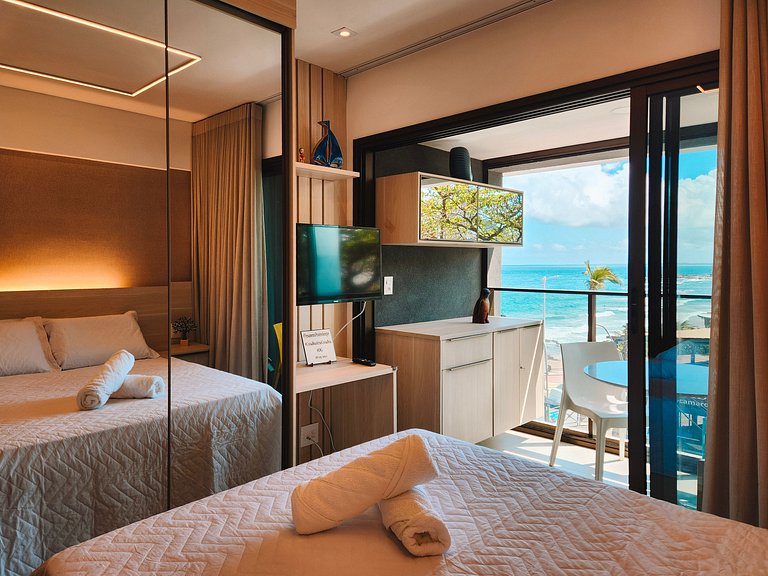 Estúdio com varanda na melhor vista da Barra-206