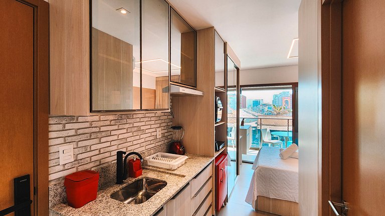 Estúdio com varanda na melhor vista da Barra-206