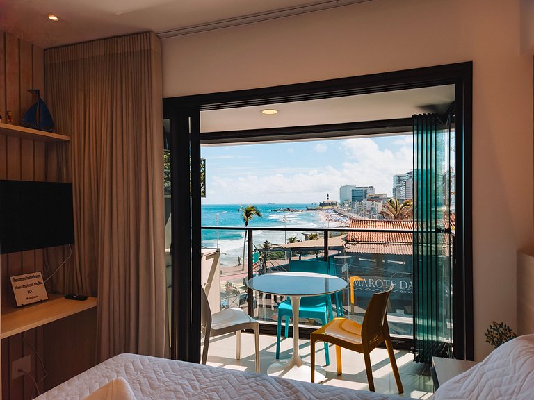 Estúdio com varanda na melhor vista da Barra-206