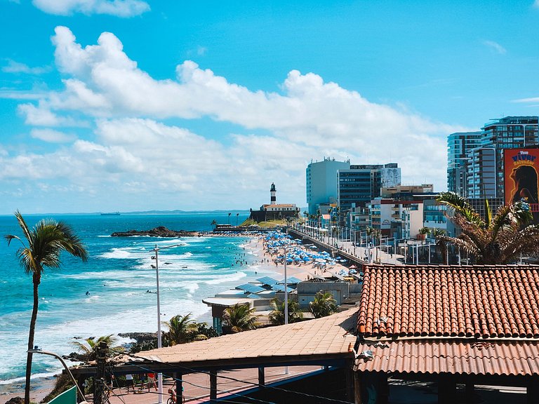 Studio com varanda na melhor vista da Barra - SB206