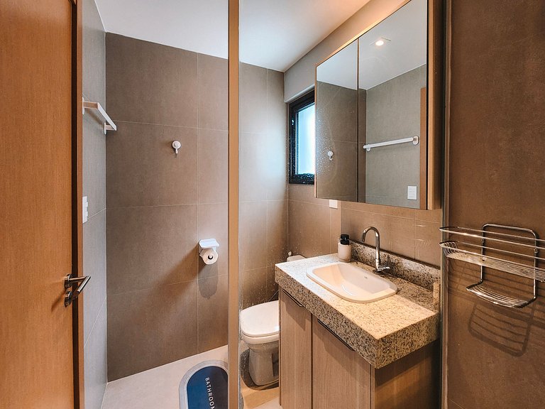 Estúdio com varanda na melhor vista da Barra-206