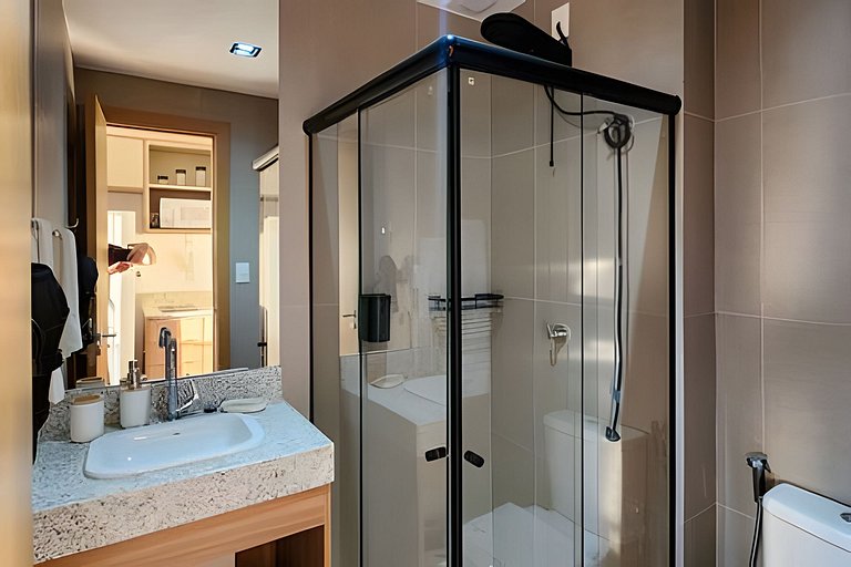 Estúdio com varanda na melhor vista da Barra-503