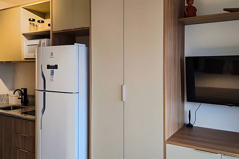 Estúdio com varanda na melhor vista da Barra-503