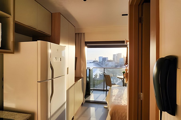 Estúdio com varanda na melhor vista da Barra-503