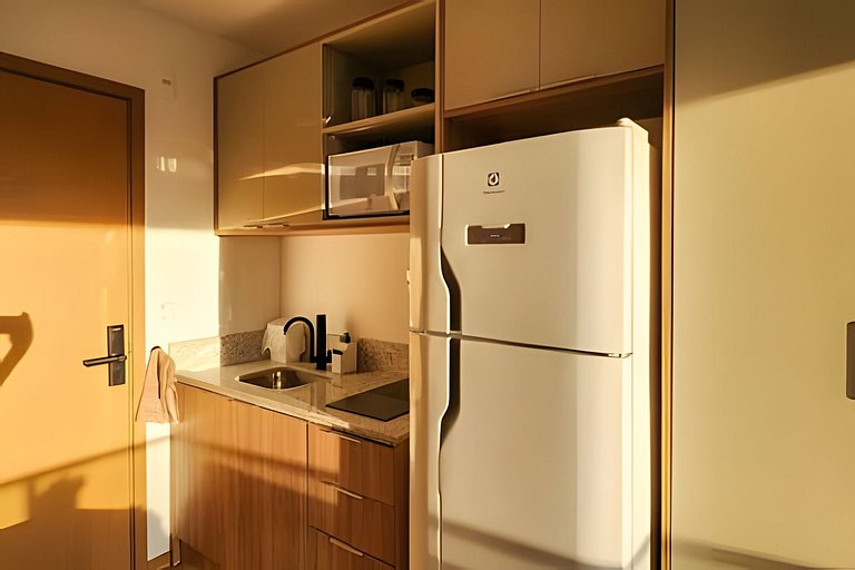 Estúdio com varanda na melhor vista da Barra-503