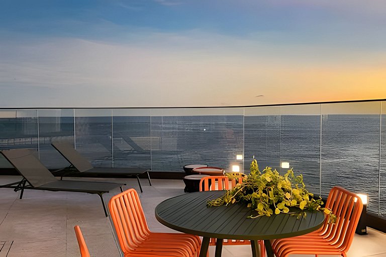 Estúdio com varanda na melhor vista da Barra-504