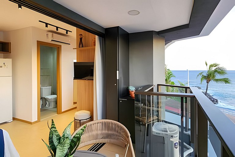 Studio com varanda na melhor vista da Barra-SB202