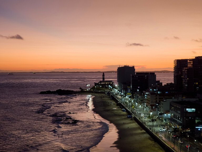 Estúdio com varanda na melhor vista da Barra-206