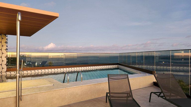 Estúdio com varanda na melhor vista da Barra-206