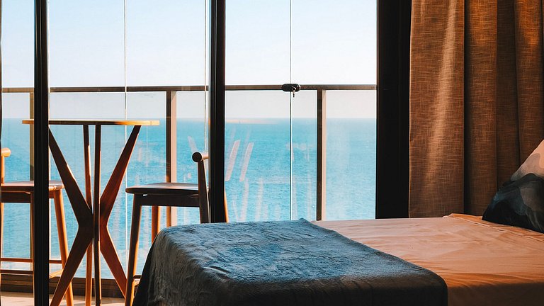 Estúdio com varanda na melhor vista da Barra-1003