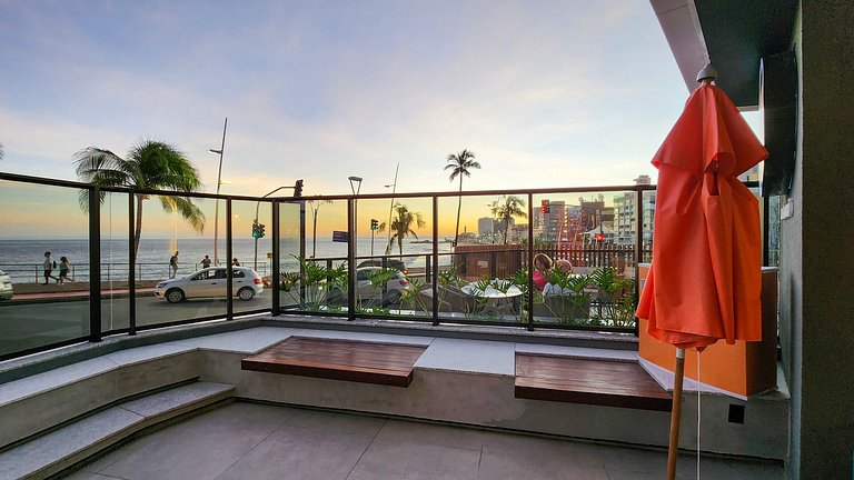 Estúdio com varanda na melhor vista da Barra-1003