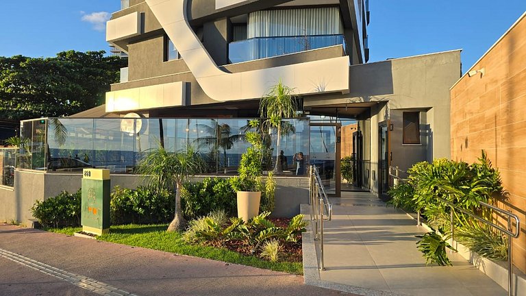 Estúdio com varanda na melhor vista da Barra-1003