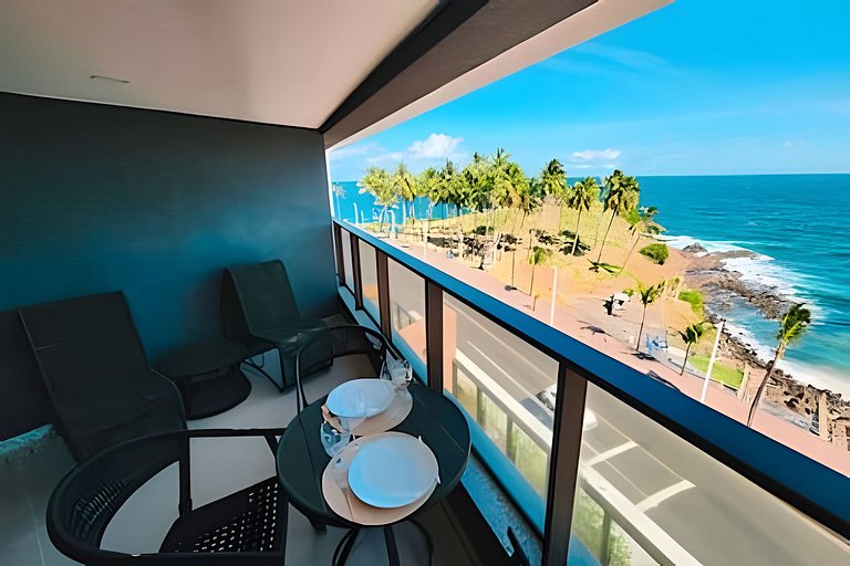 Studio com varanda na melhor vista da Barra-SB502