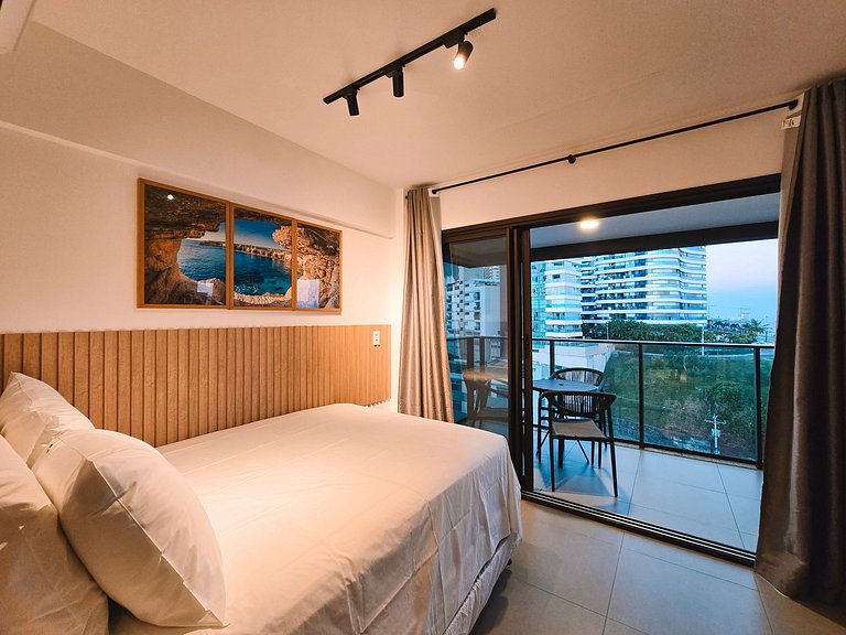 Studio com varanda e vista mar - Spot Barra 906